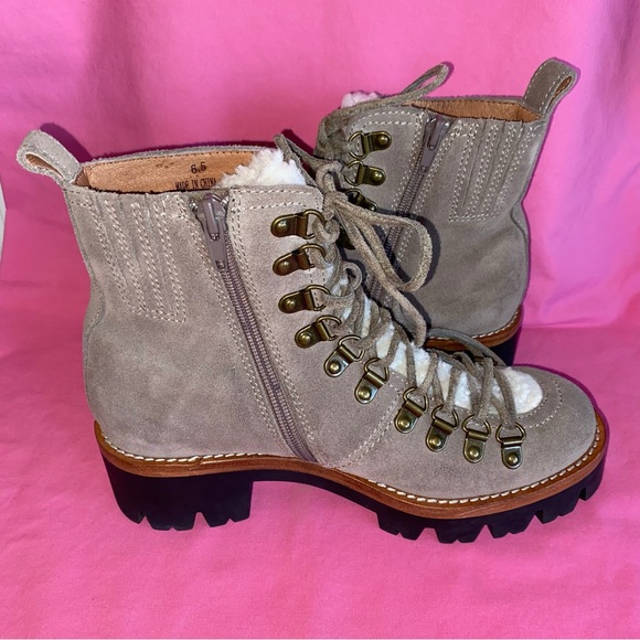 Jeffrey Campbell Gray Suede Lace Up Boots Sherpa Culvert White Cream Beige 6.5 8 - Picture 8 of 13